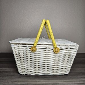 Beekman 1802 White Gift Basket with Yellow Handles New